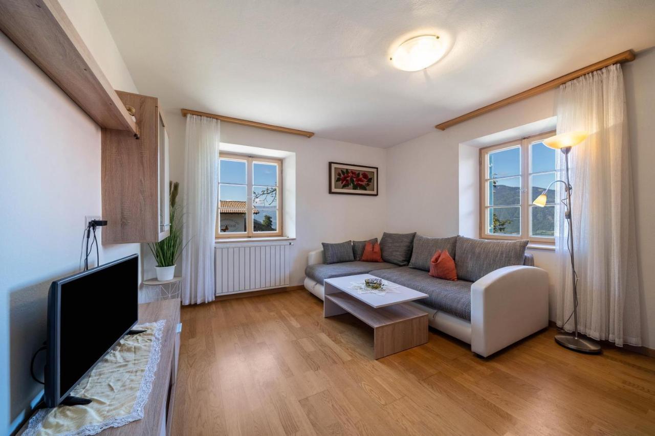 שנה Ferienwohnung Brunjaunhof מראה חיצוני תמונה